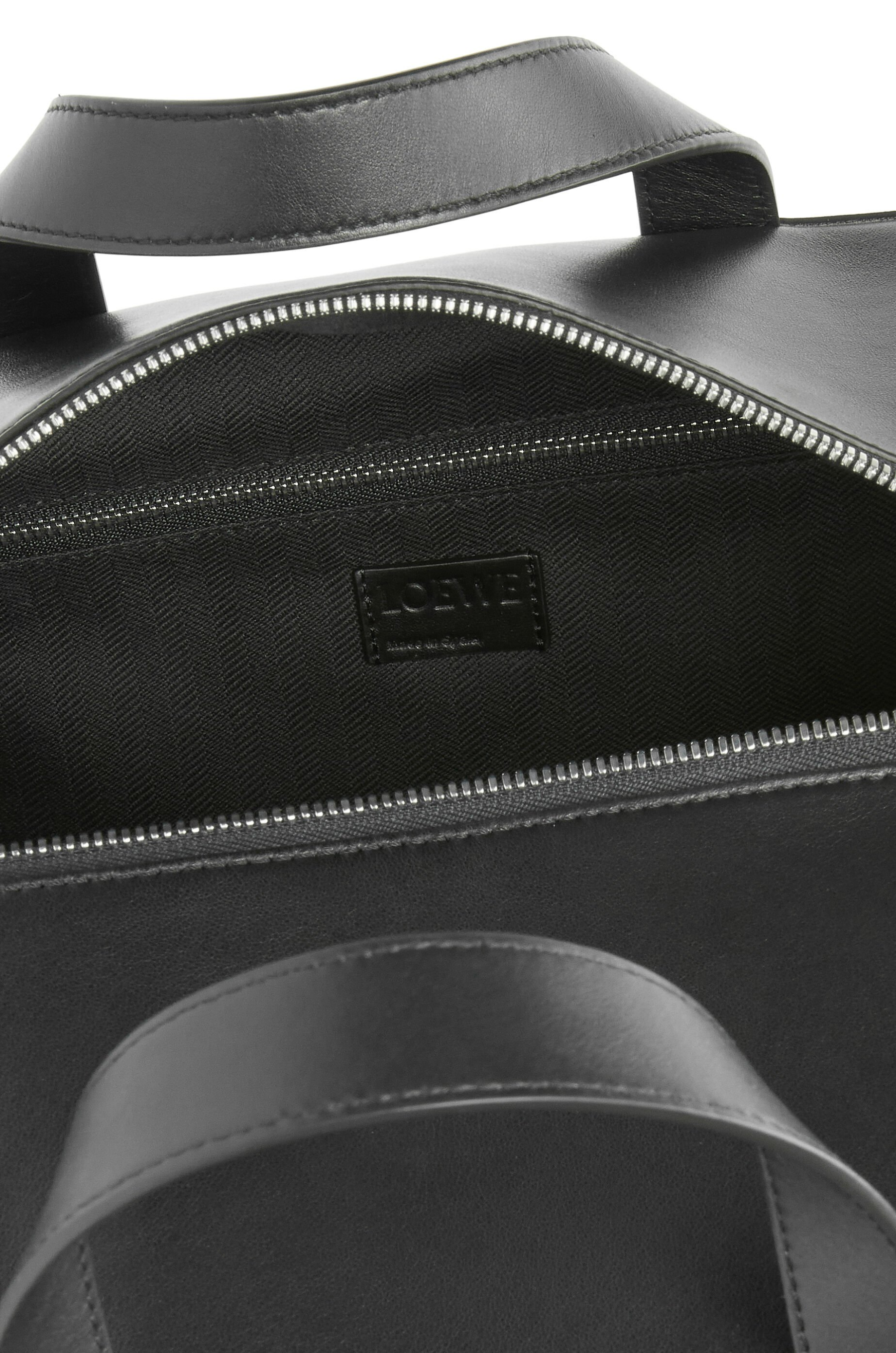 Medium Puzzle Fold duffle in shiny calfskin